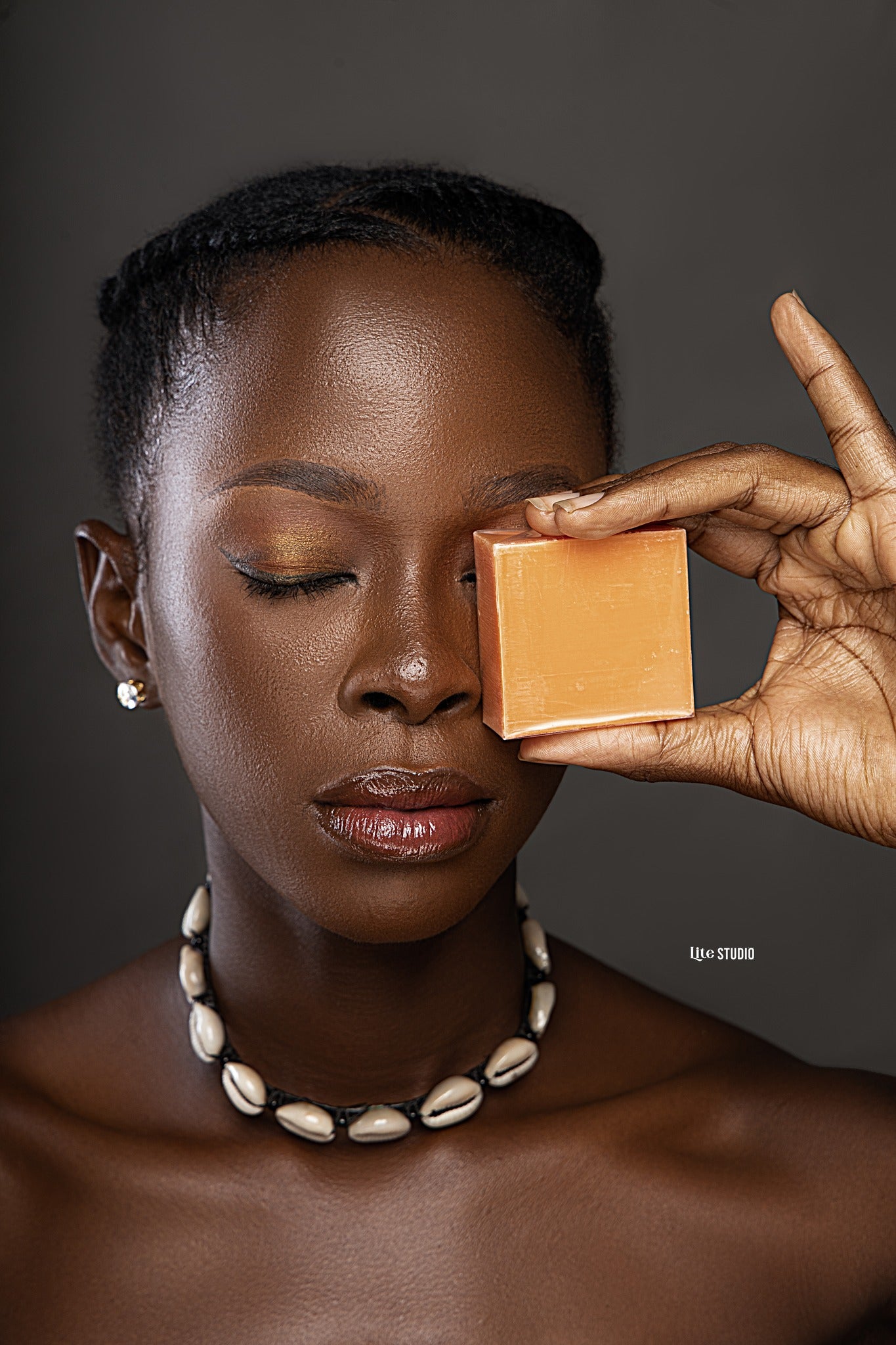 KIRIKOU - TURMERIC SOAP ANTI-ACNÉ