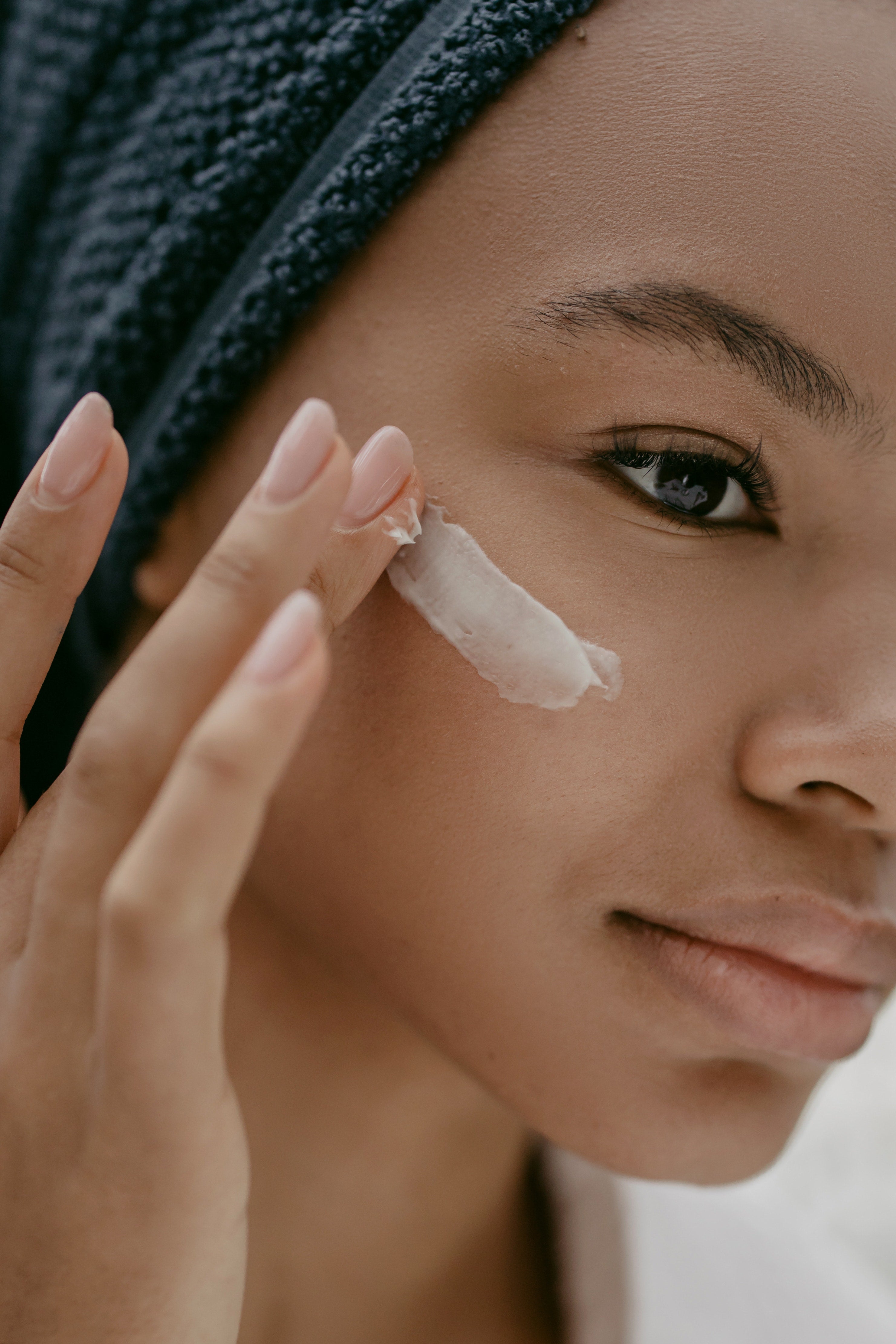 SAPHIR YOUTH: moisturizing repairing face cream